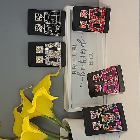 Gold Geometric Rhinestone Drop Earrings Multiple Colors - Picture 1 of 9